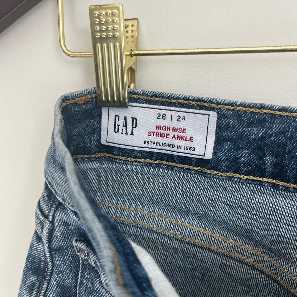 GAP High Rise Wide Leg Jeans